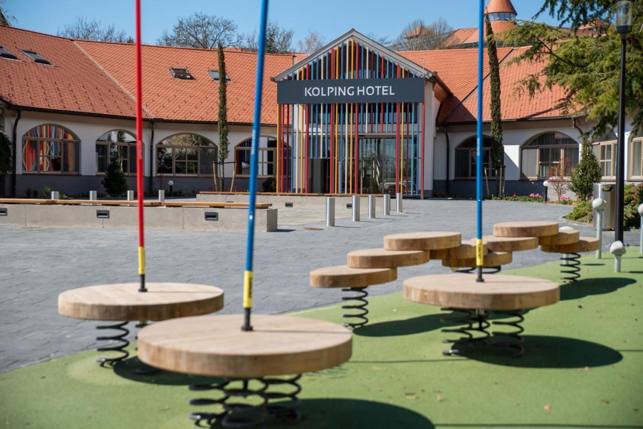 Kolping Family Resort Hévíz Eksteriør bilde