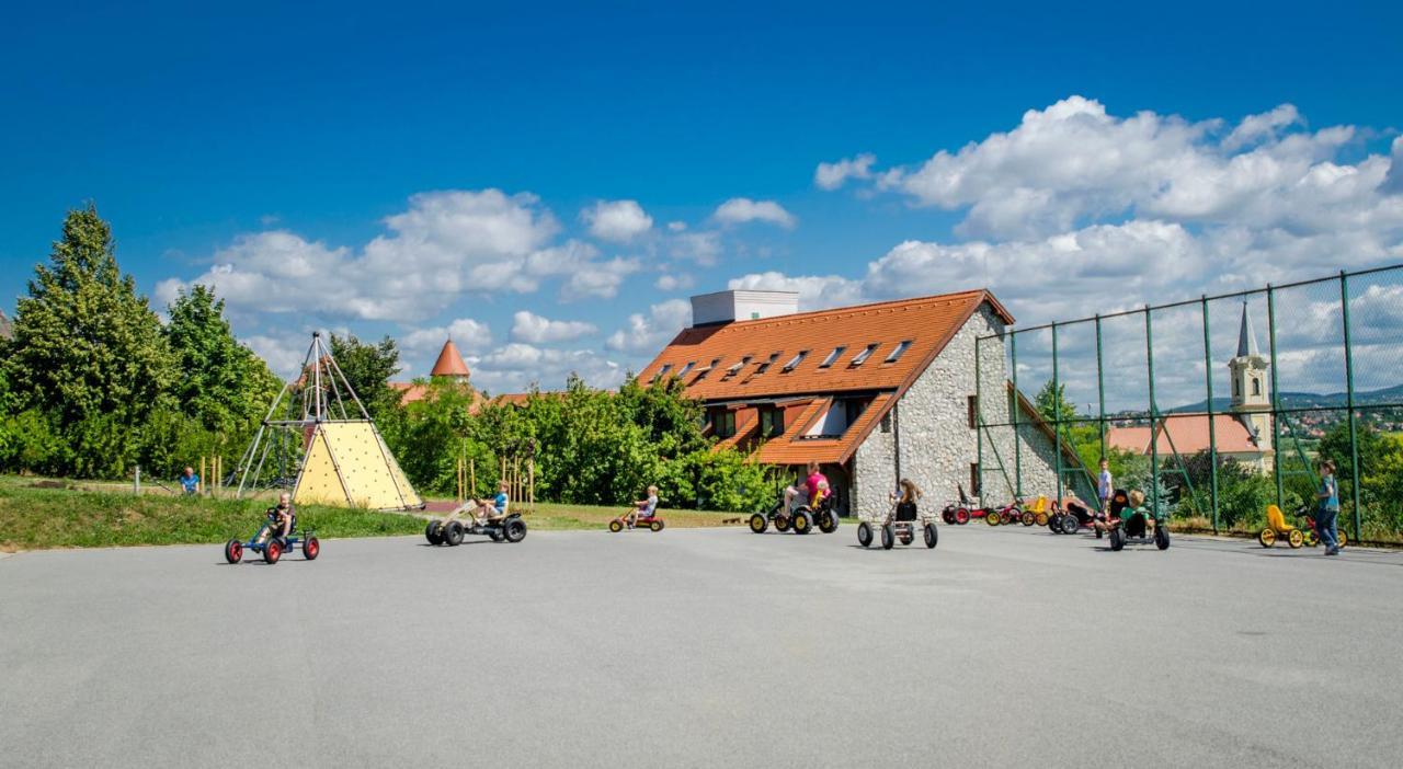 Kolping Family Resort Hévíz Eksteriør bilde