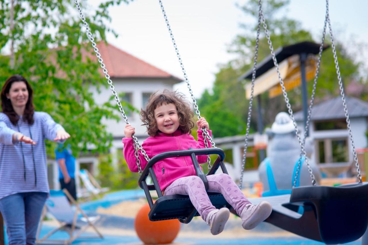 Kolping Family Resort Hévíz Eksteriør bilde